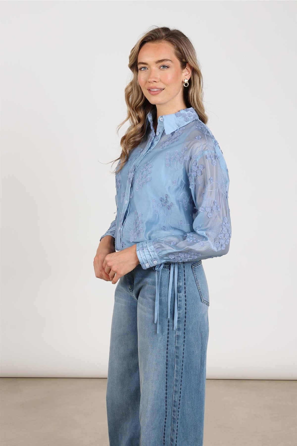 Aaliya Blouse Flower