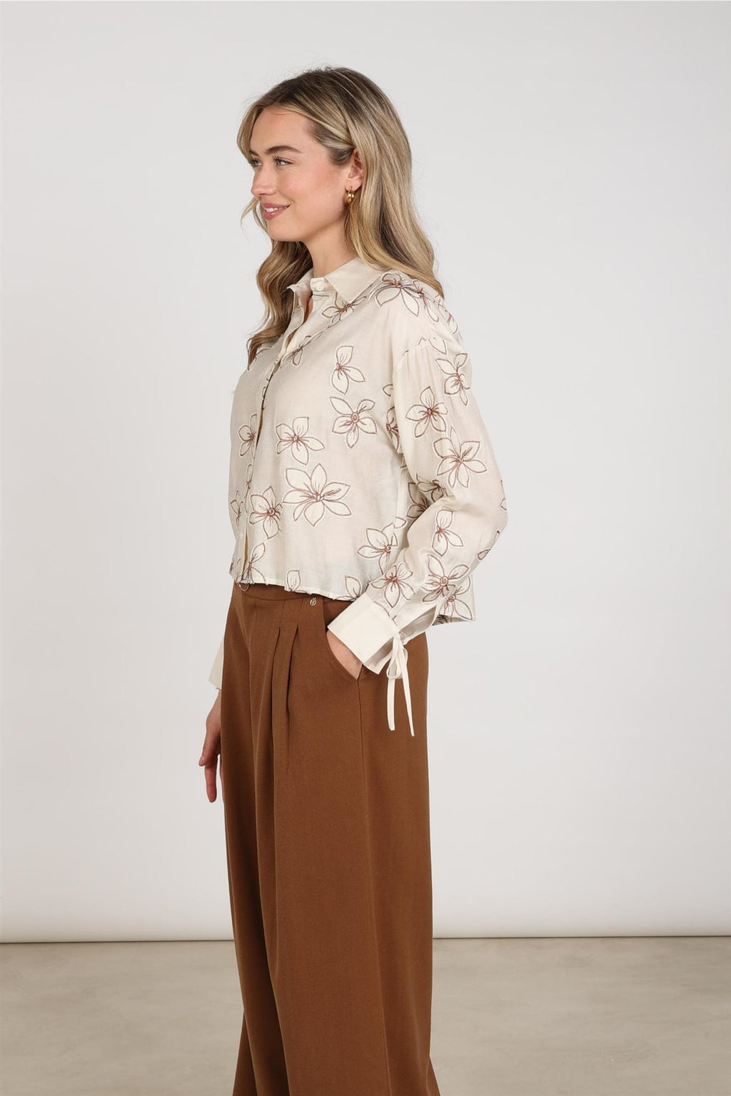 Bailey Blouse Flower