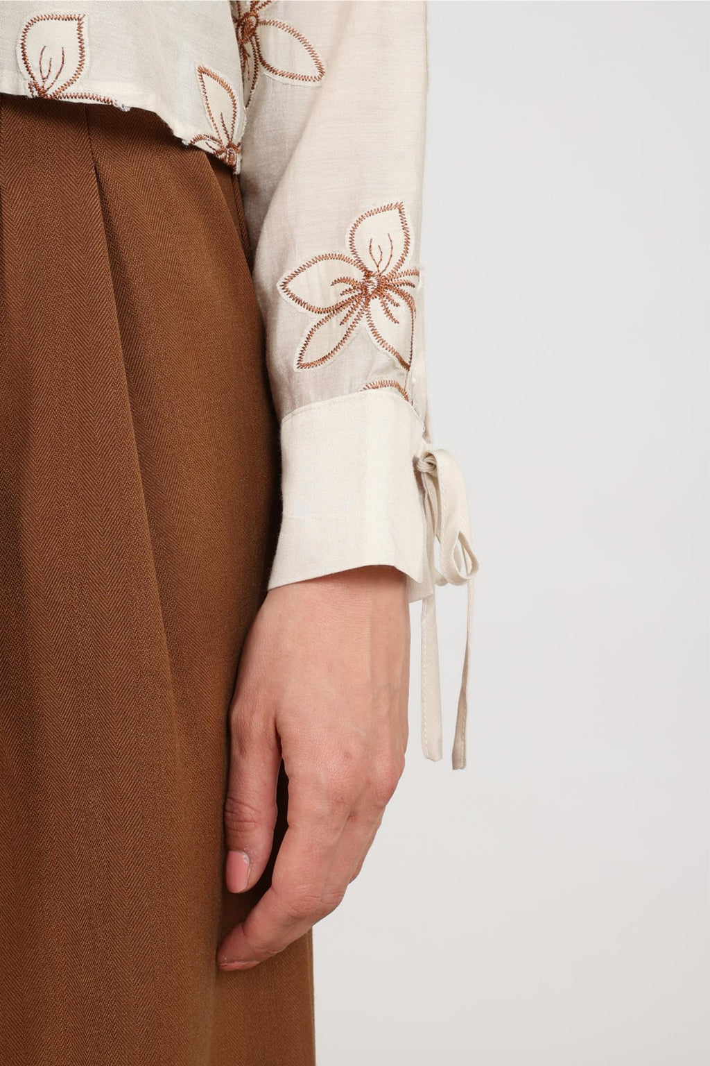 Bailey Blouse Flower