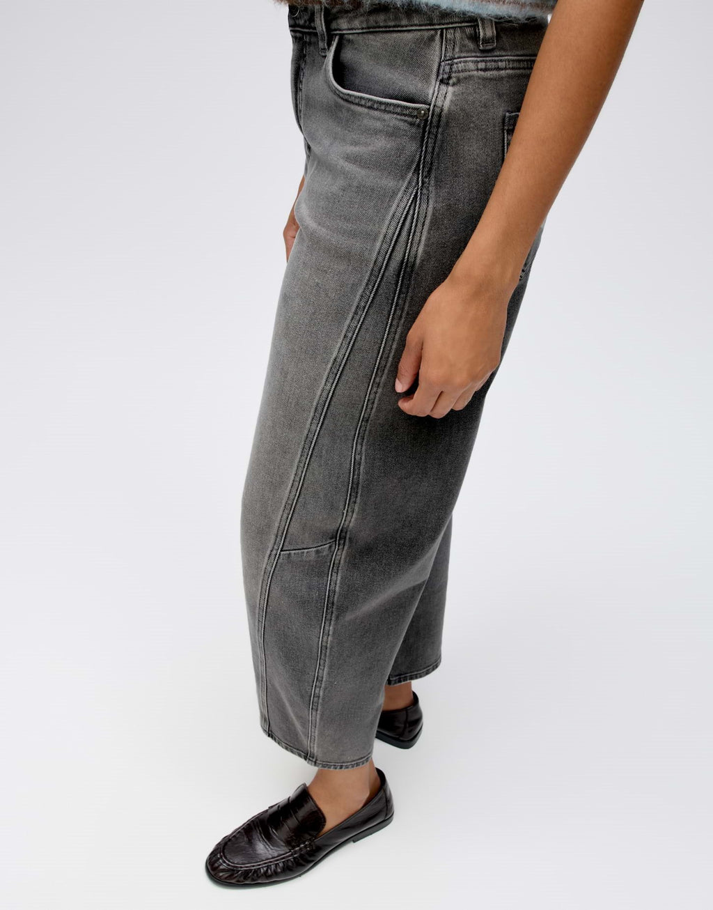 Barrel Jeans Lolah Motion
