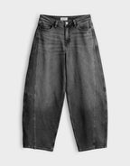 Barrel Jeans Lolah Motion