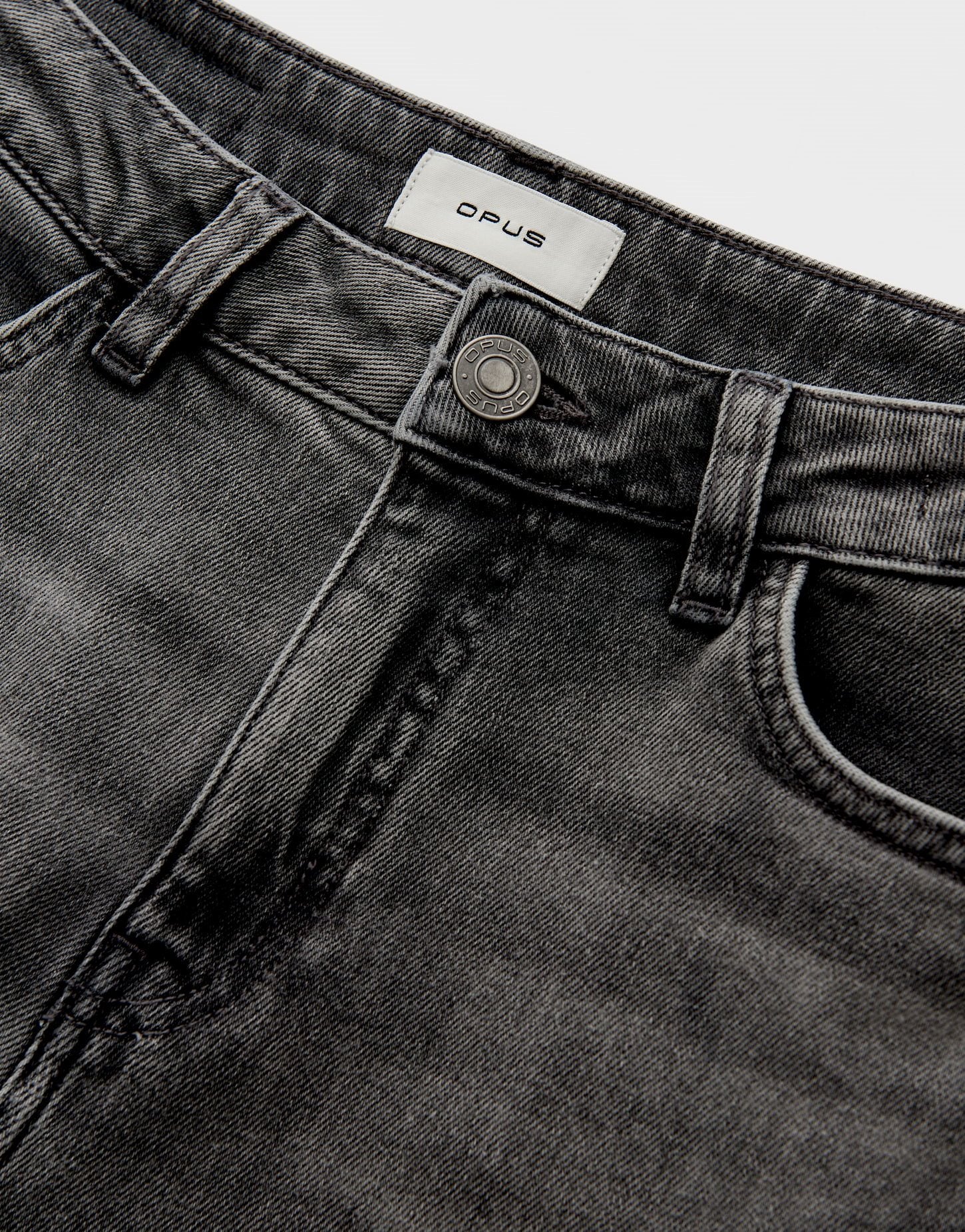 Barrel Jeans Lolah Motion