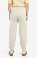 Barrel Jeans met Naaddetails