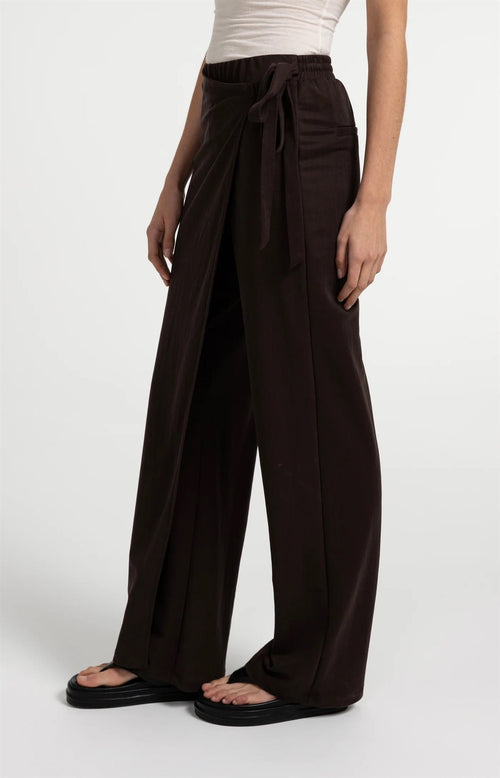 Broek met Overslagdetail
