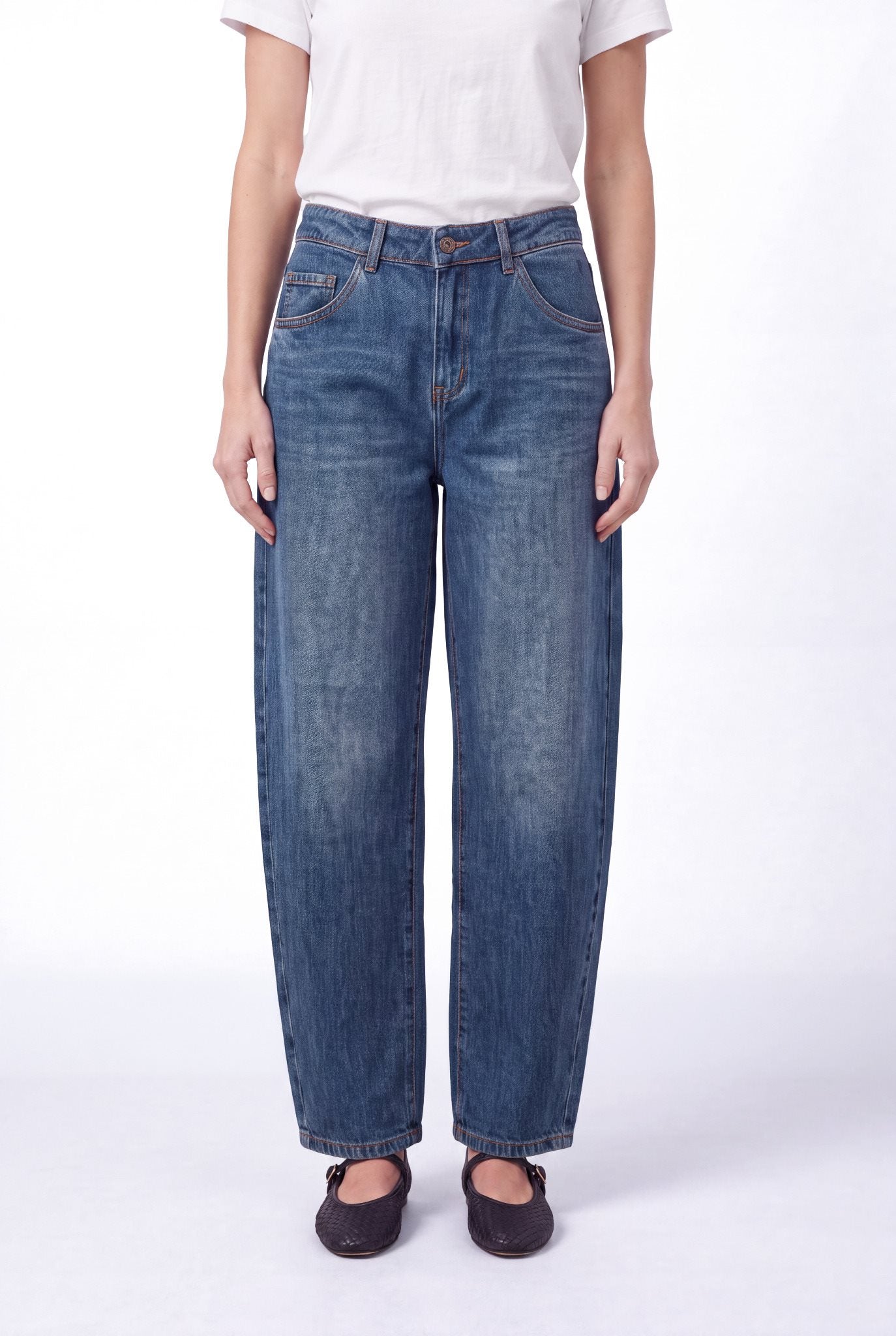 Floor Jeans