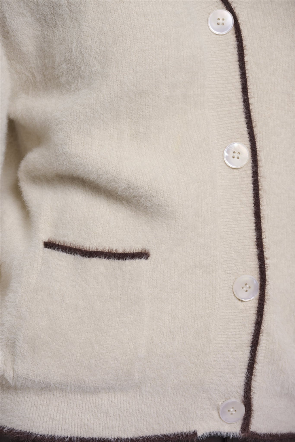 Gebreid Vest met Knoopsluiting