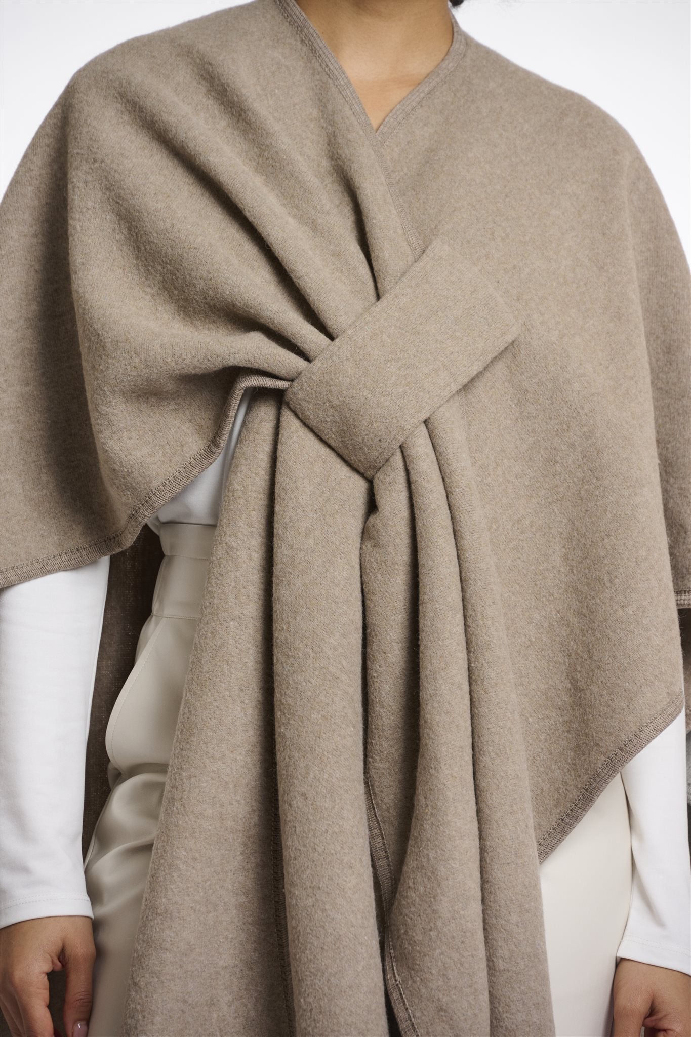 Geweven Cape
