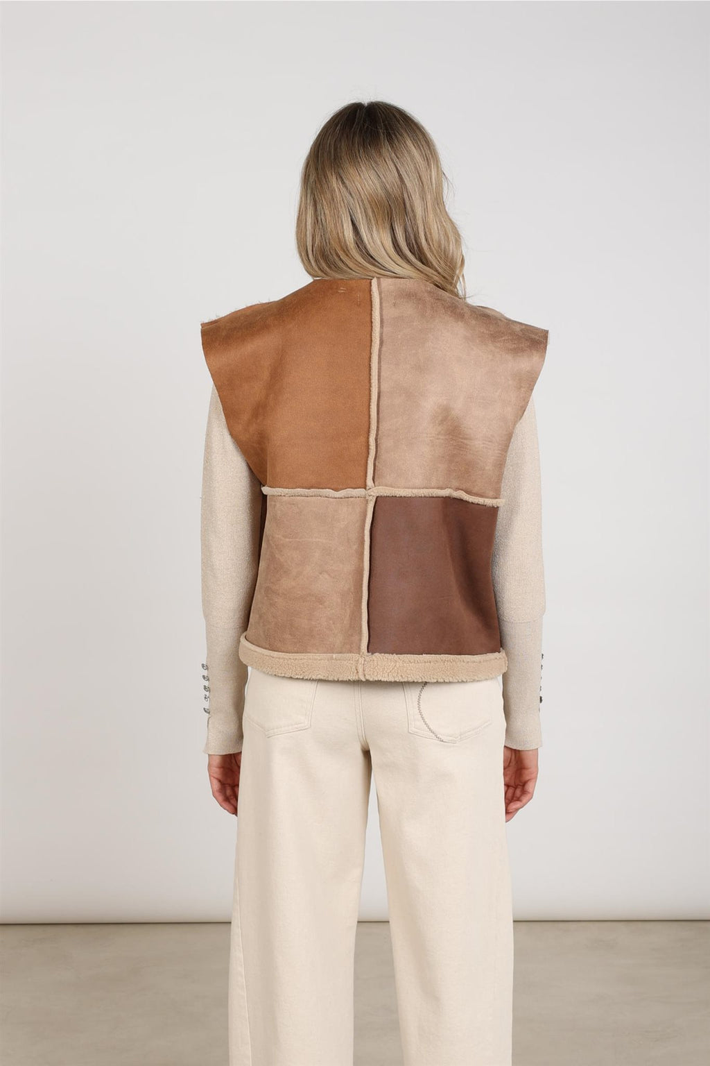 Helen Gilet