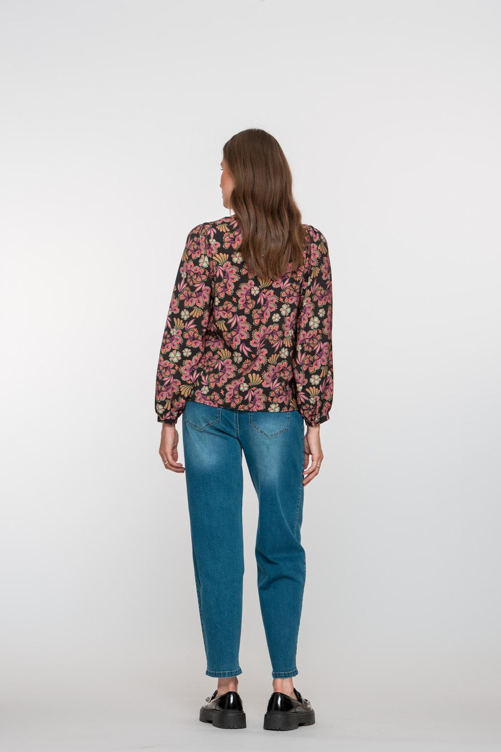 Ruffled Waistband Jeans