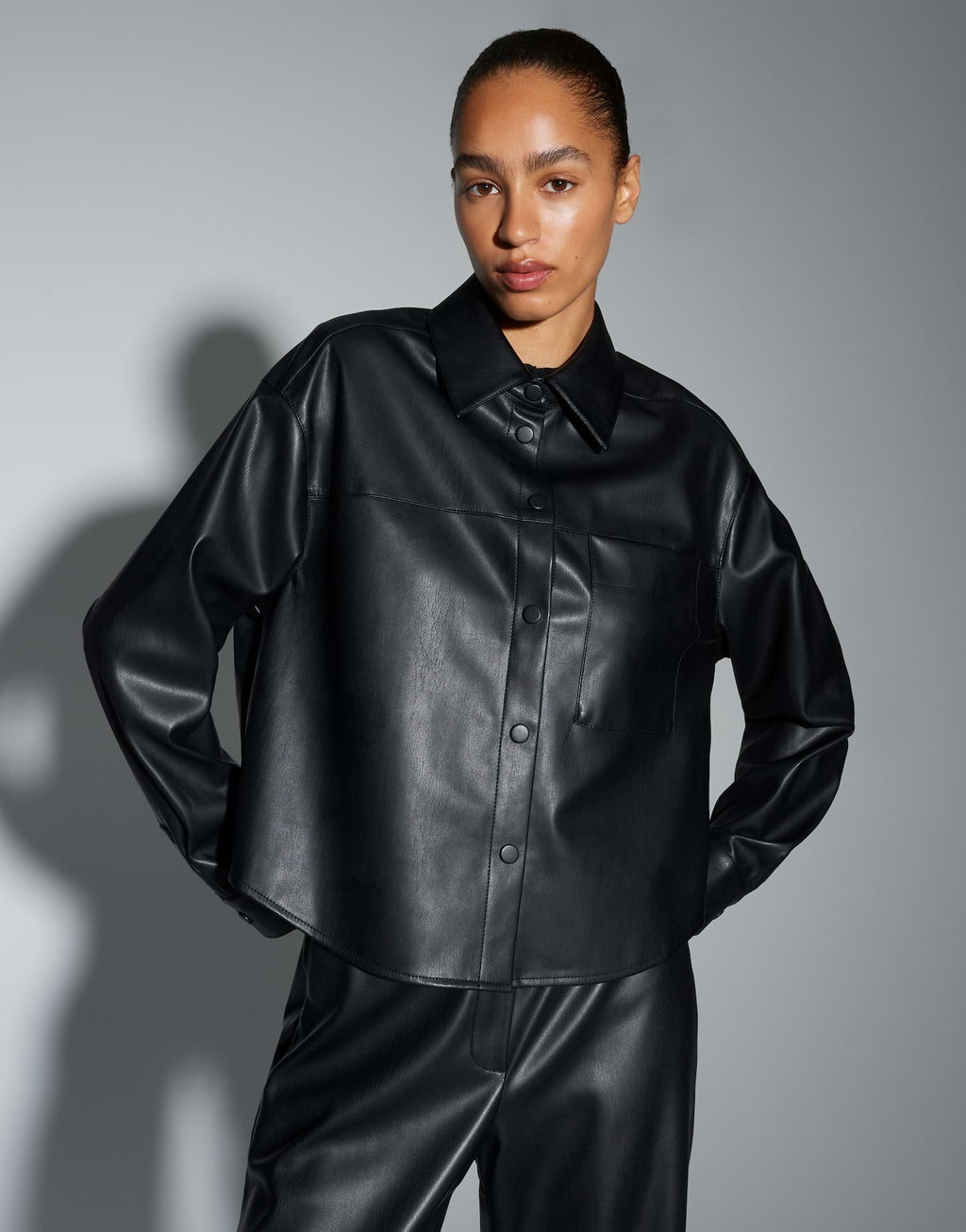 Lederlook Blouse Fedgy