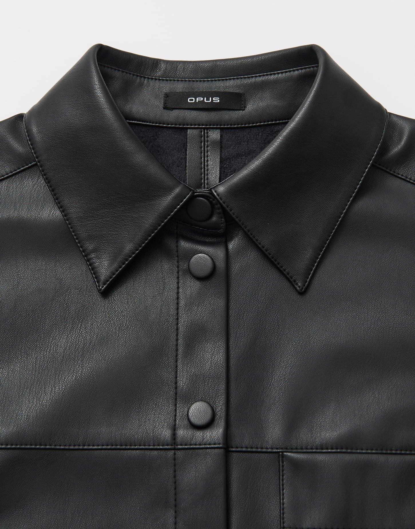 Lederlook Blouse Fedgy