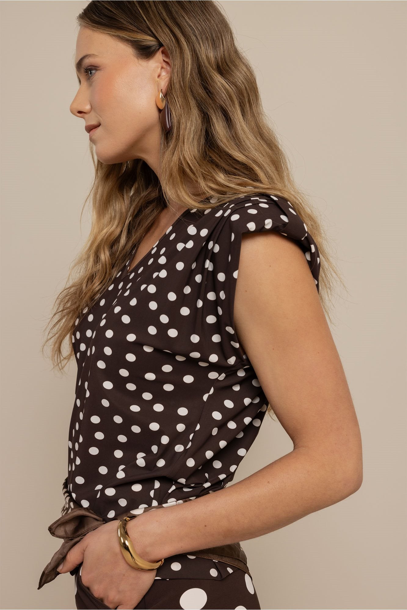 Leone Dot Vneck Top