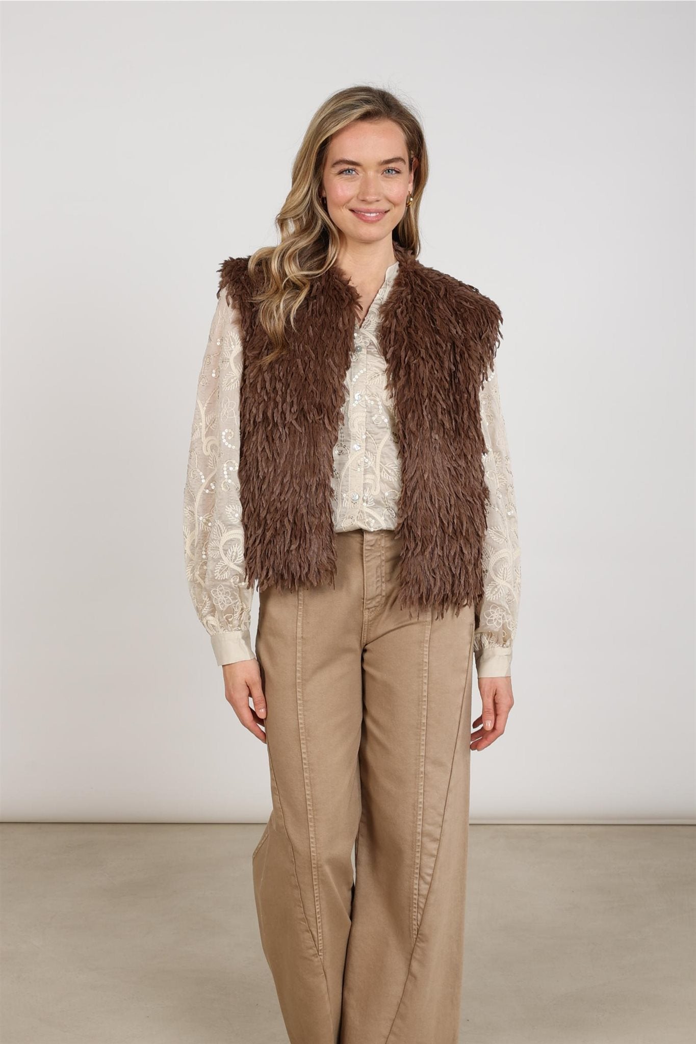 Mila Gilet Feather