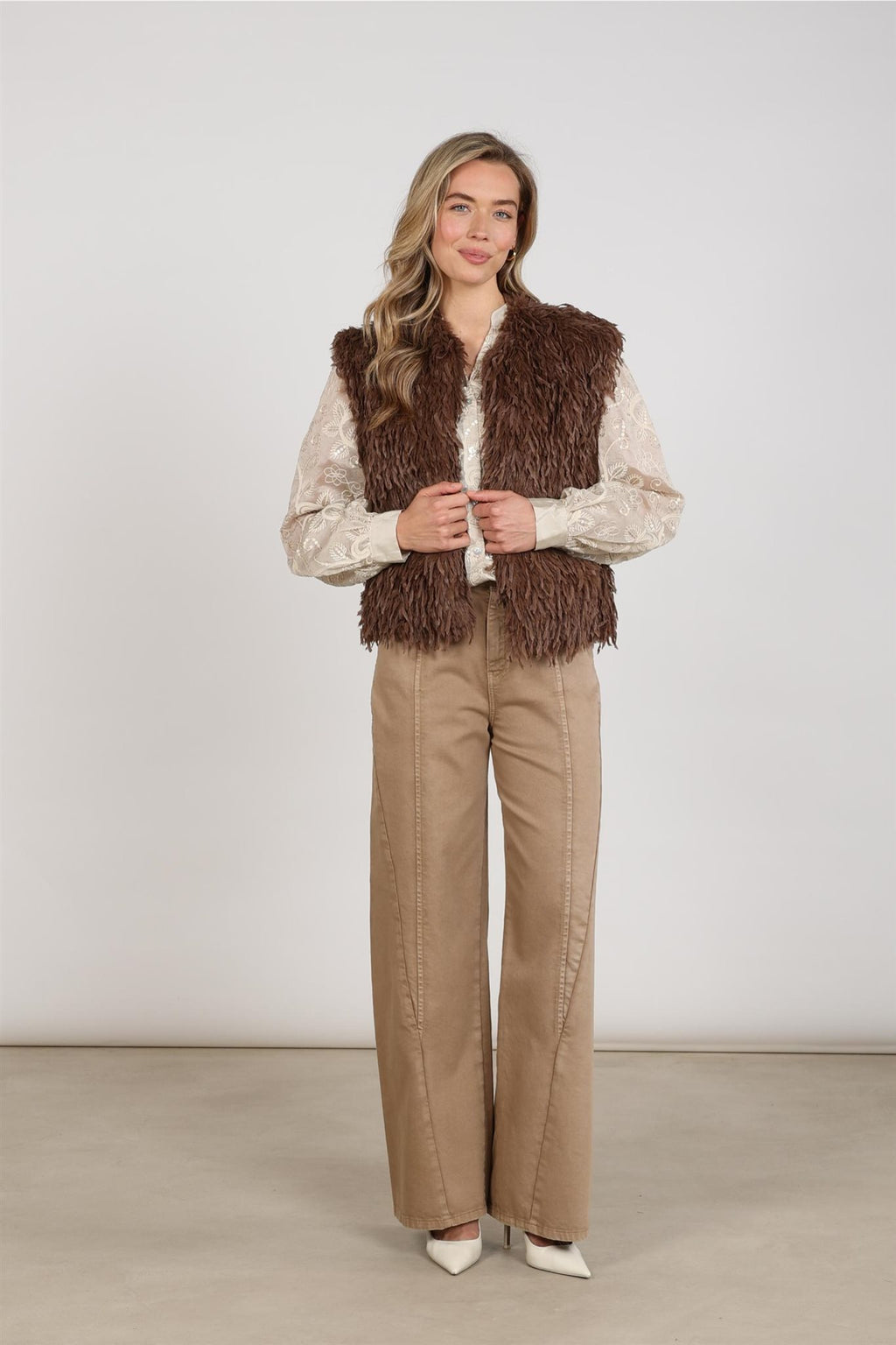 Mila Gilet Feather