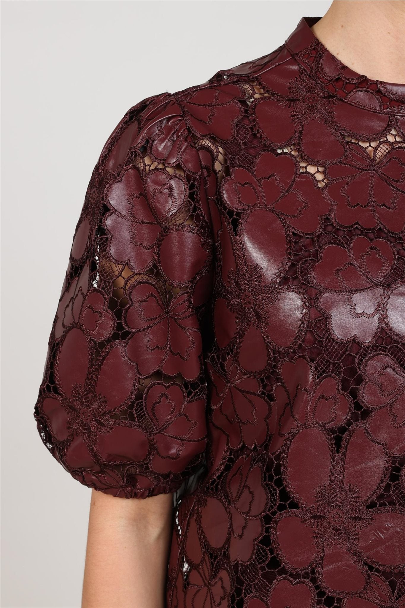 Nicole Top Flower PU