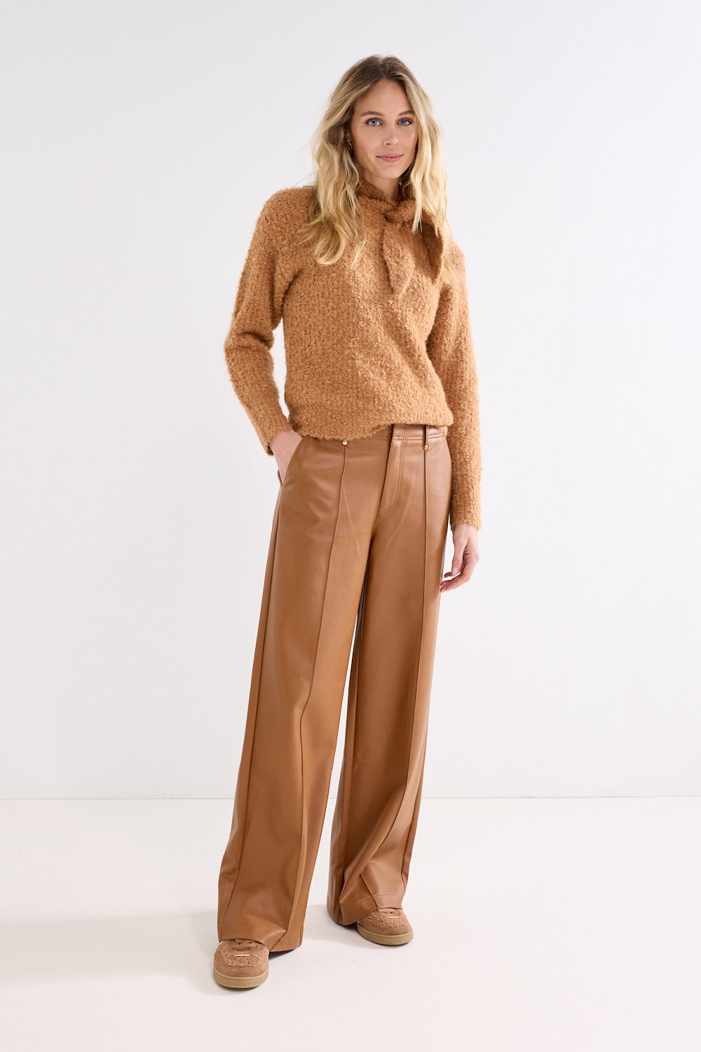 PU Trousers Pintuck