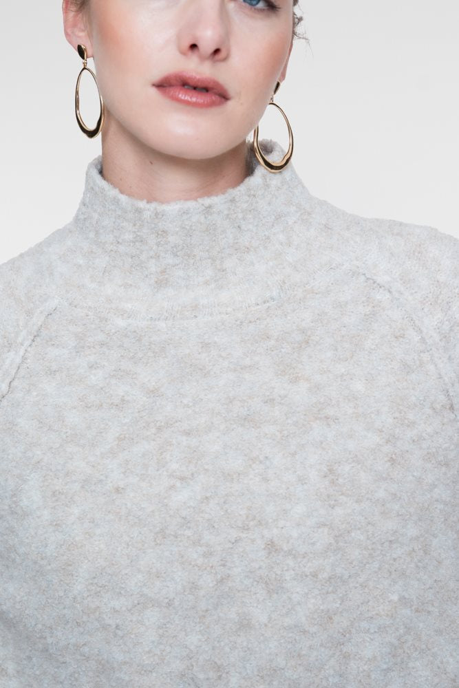 Pullover Turtleneck