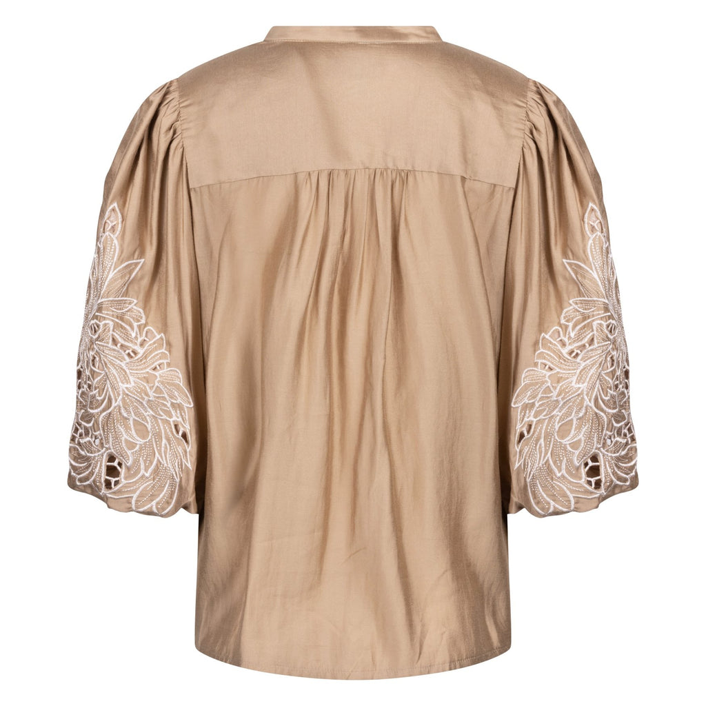 Rosie Blouse Embrodery