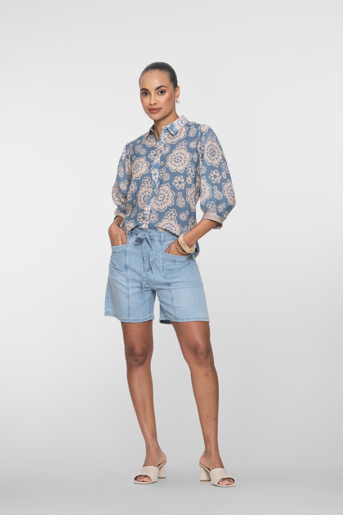 Denim Short met Strikceintuur