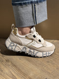 Sneakers Club105