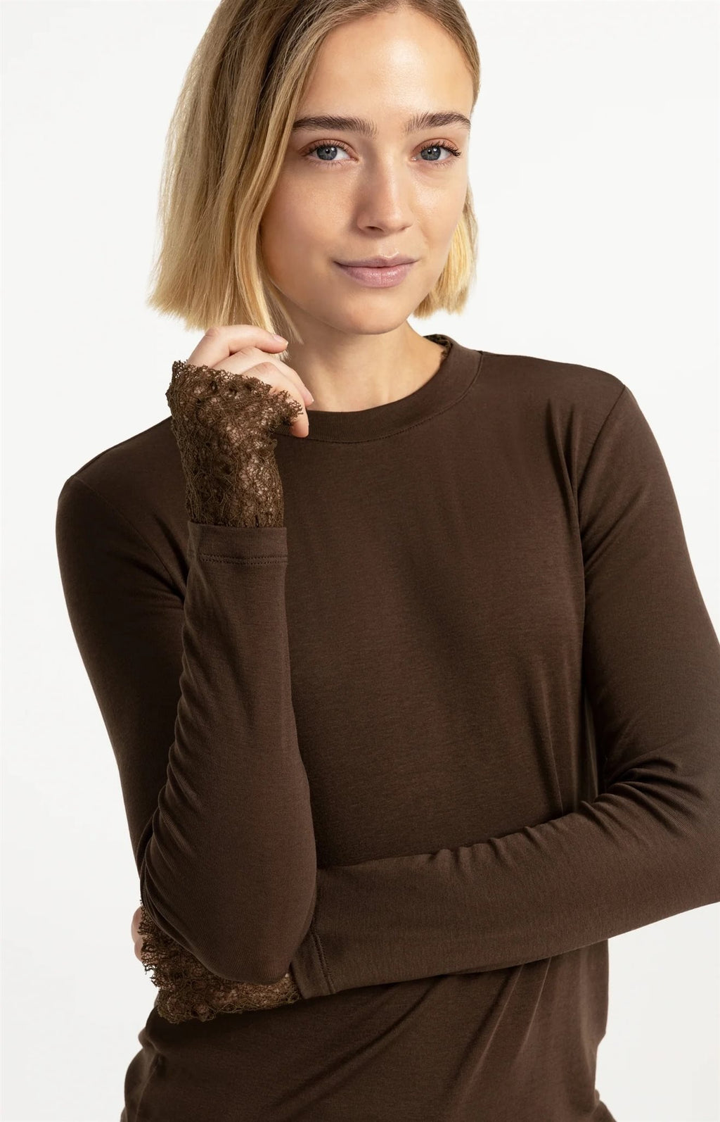 Top met Kanten Details