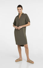 V-hals Jurk met Plooidetail