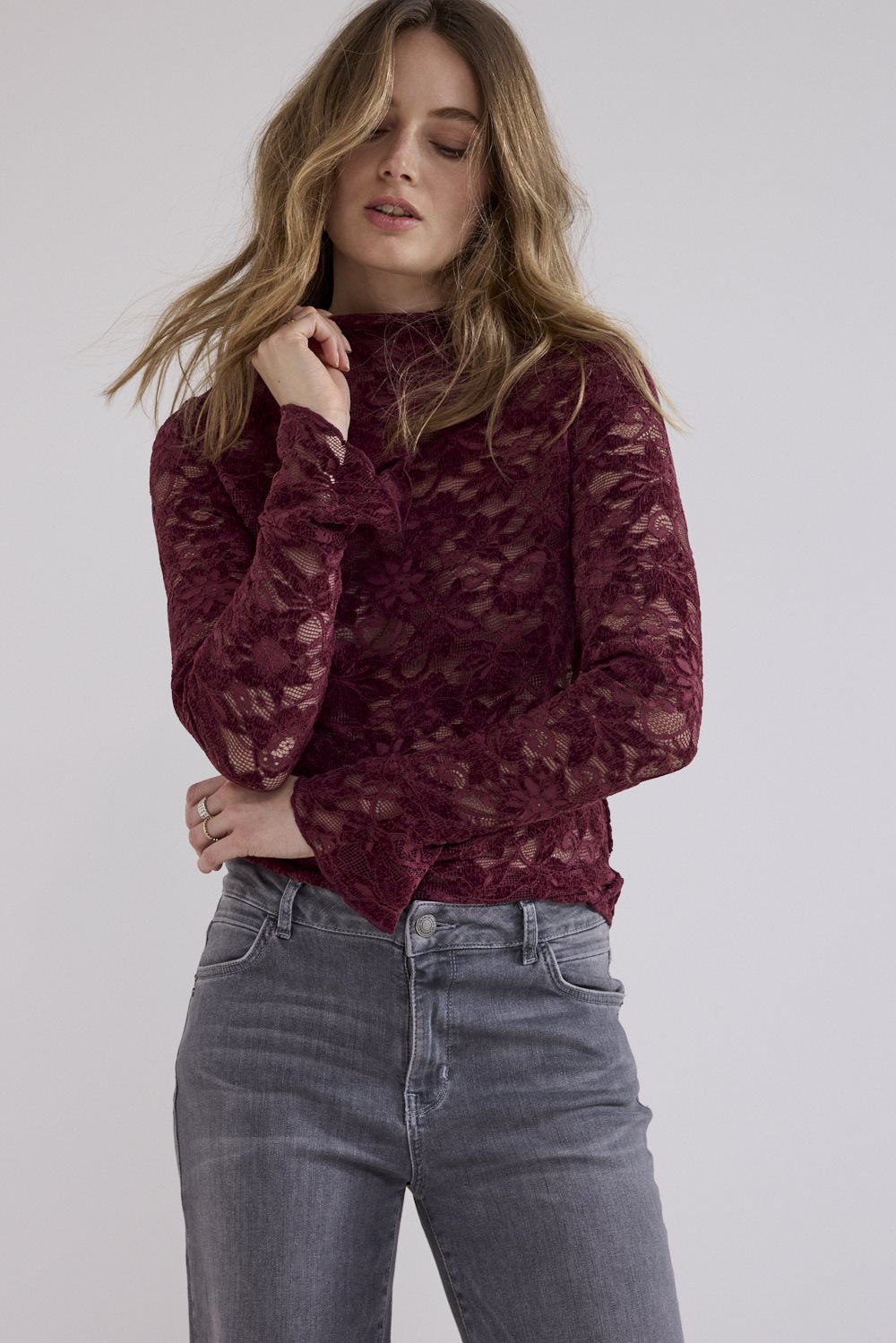 Velvet Stretch Lace Top