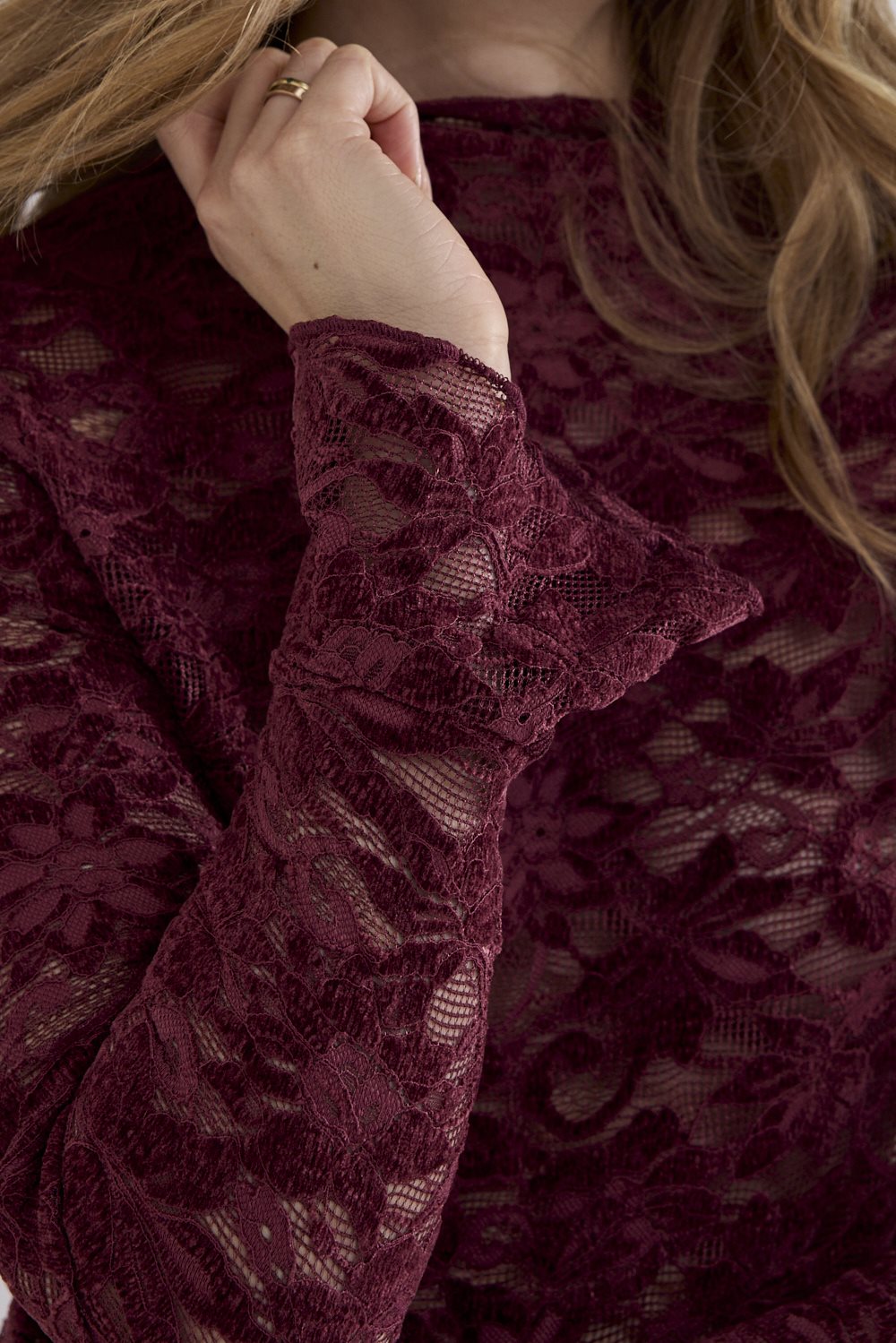 Velvet Stretch Lace Top