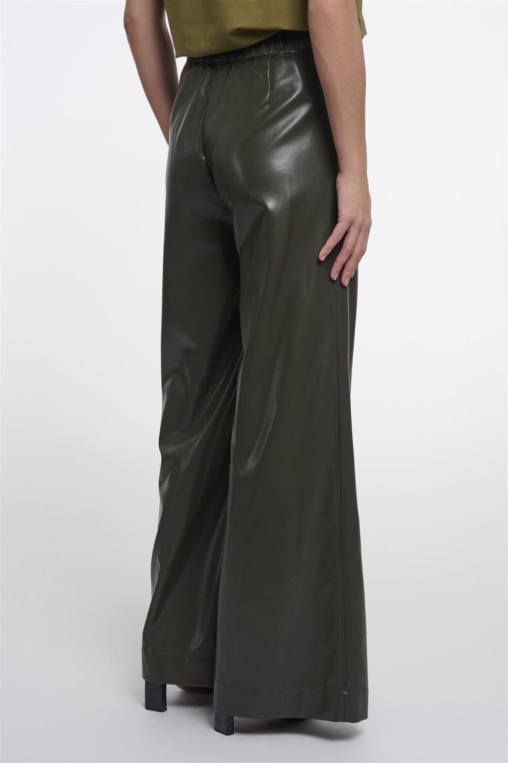 Wijde Faux Leather Broek